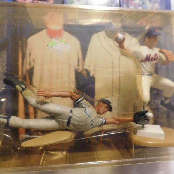 Kenner Starting Lineup Classic Doubles Derek Jeter and Rey Ordonez 1998 MLB - Picture 5 of 11